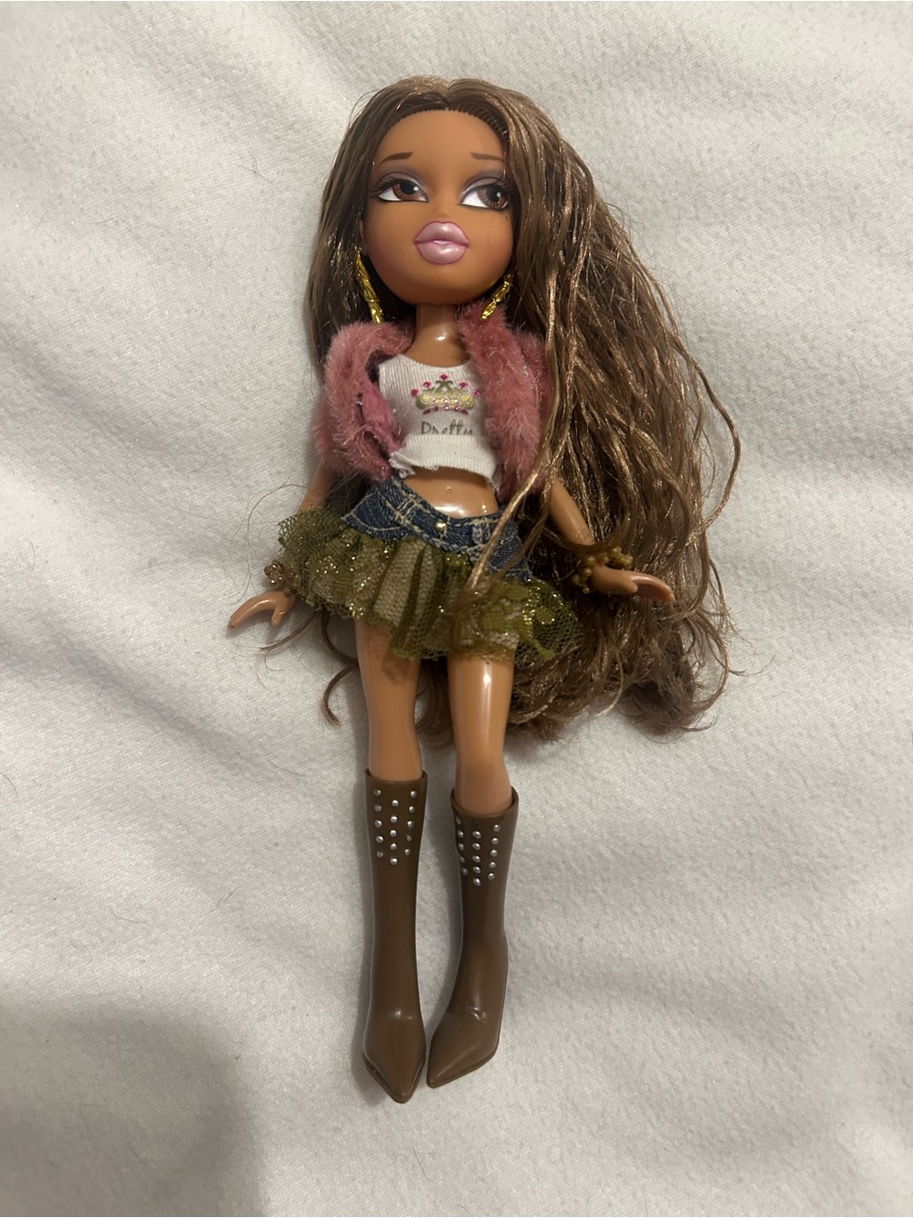Bratz talkin Yasmin